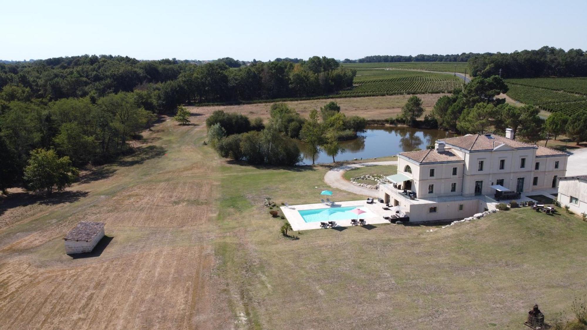 Domaine De L'Émeraude Petit-Palais-et-Cornemps Esterno foto